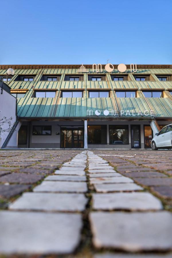Moon Palace Hotel Arese Zewnętrze zdjęcie